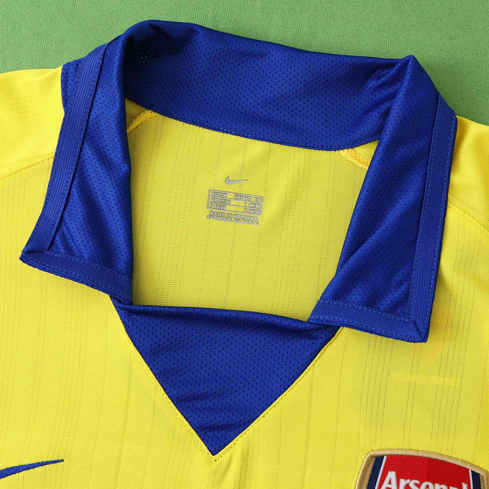 Arsenal 04-05 Away Retro