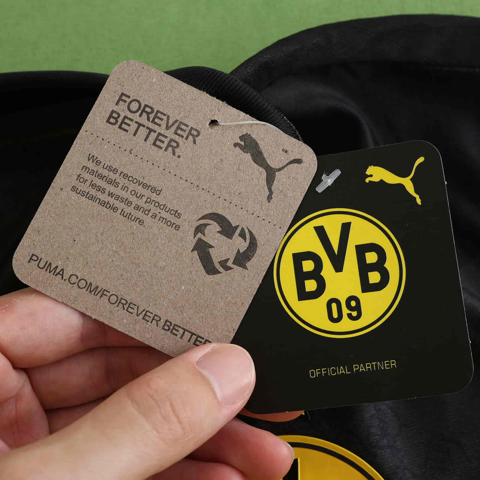 Borussia Dortmund 24-25 Away