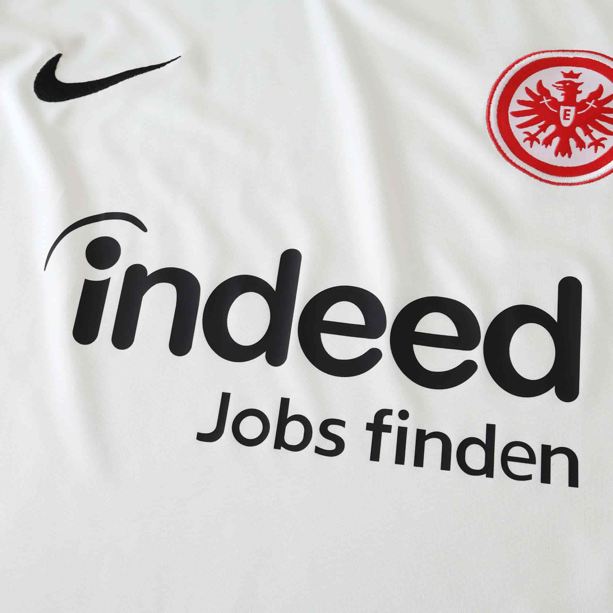 Eintracht Frankfurt 24-25 Home