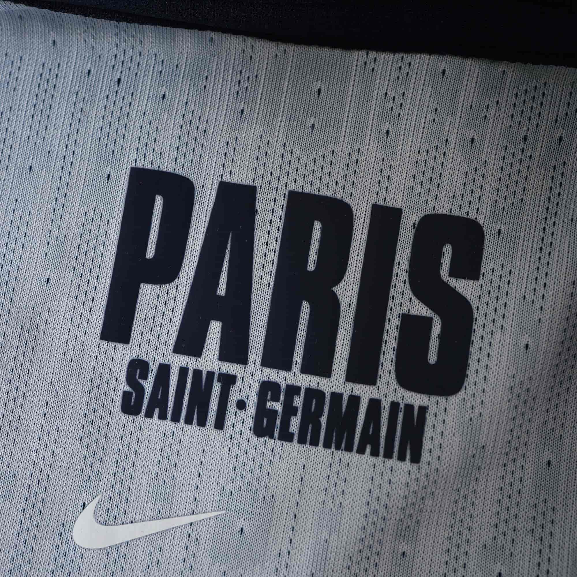 Paris Saint-Germain 24-25 Home