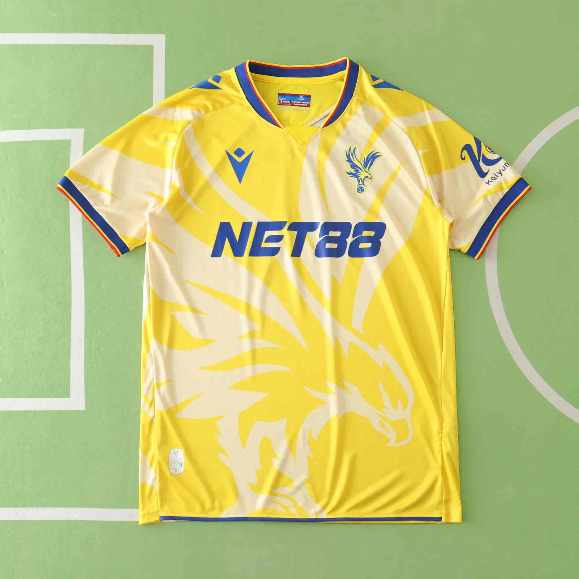 Crystal Palace 24-25 Away