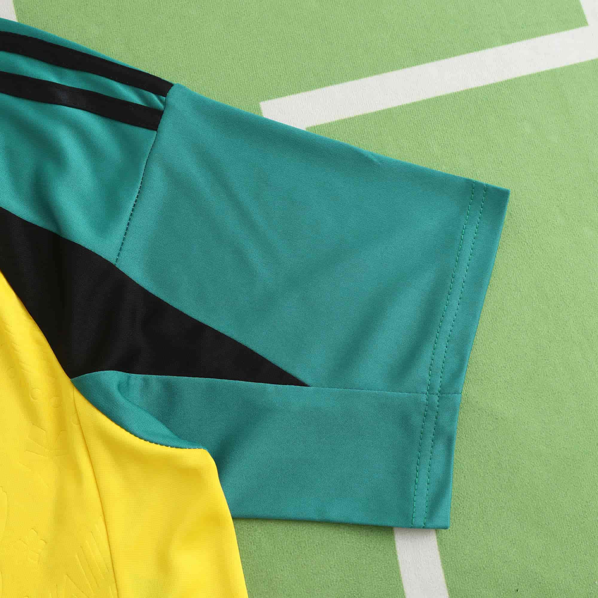 Jamaica 24-25 Home