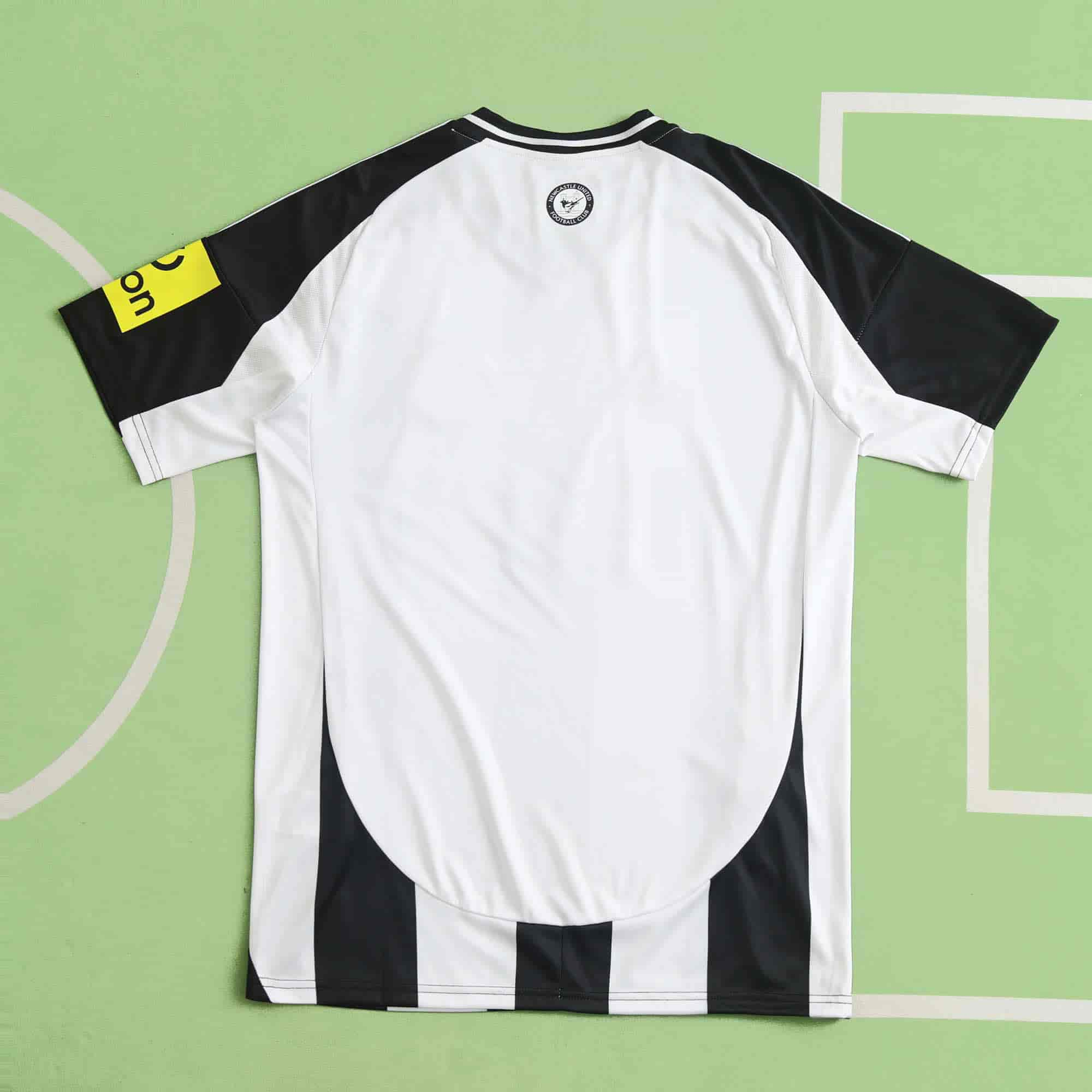 Newcastle United 24-25 Home