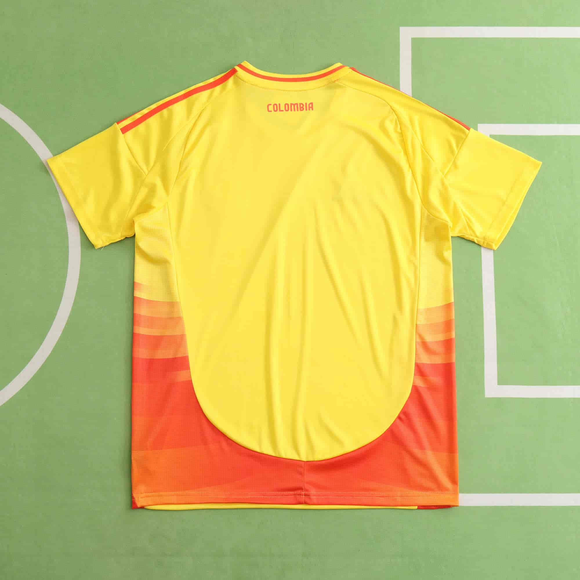 Colombia 24-25 Home