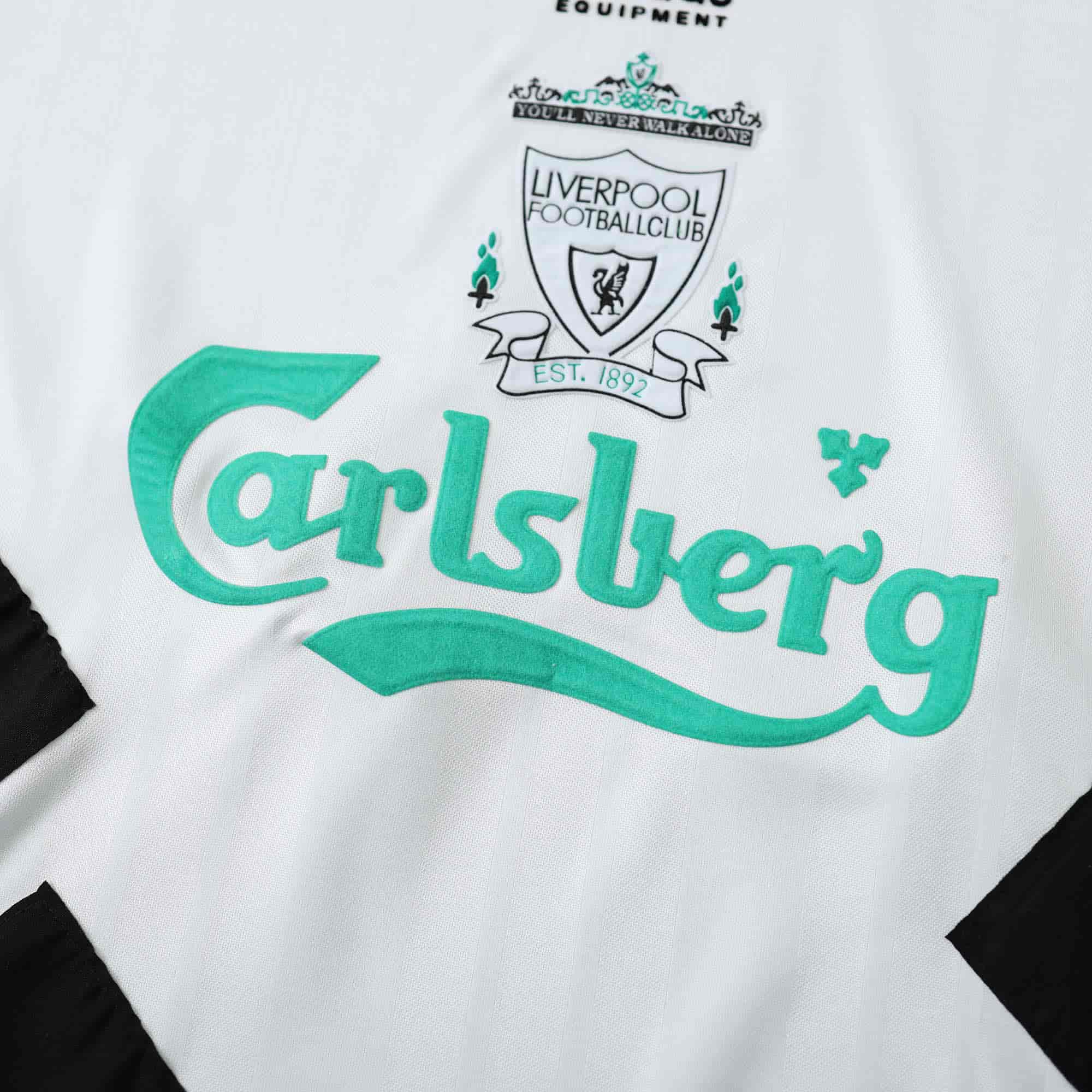 Liverpool 93-94 Away Retro