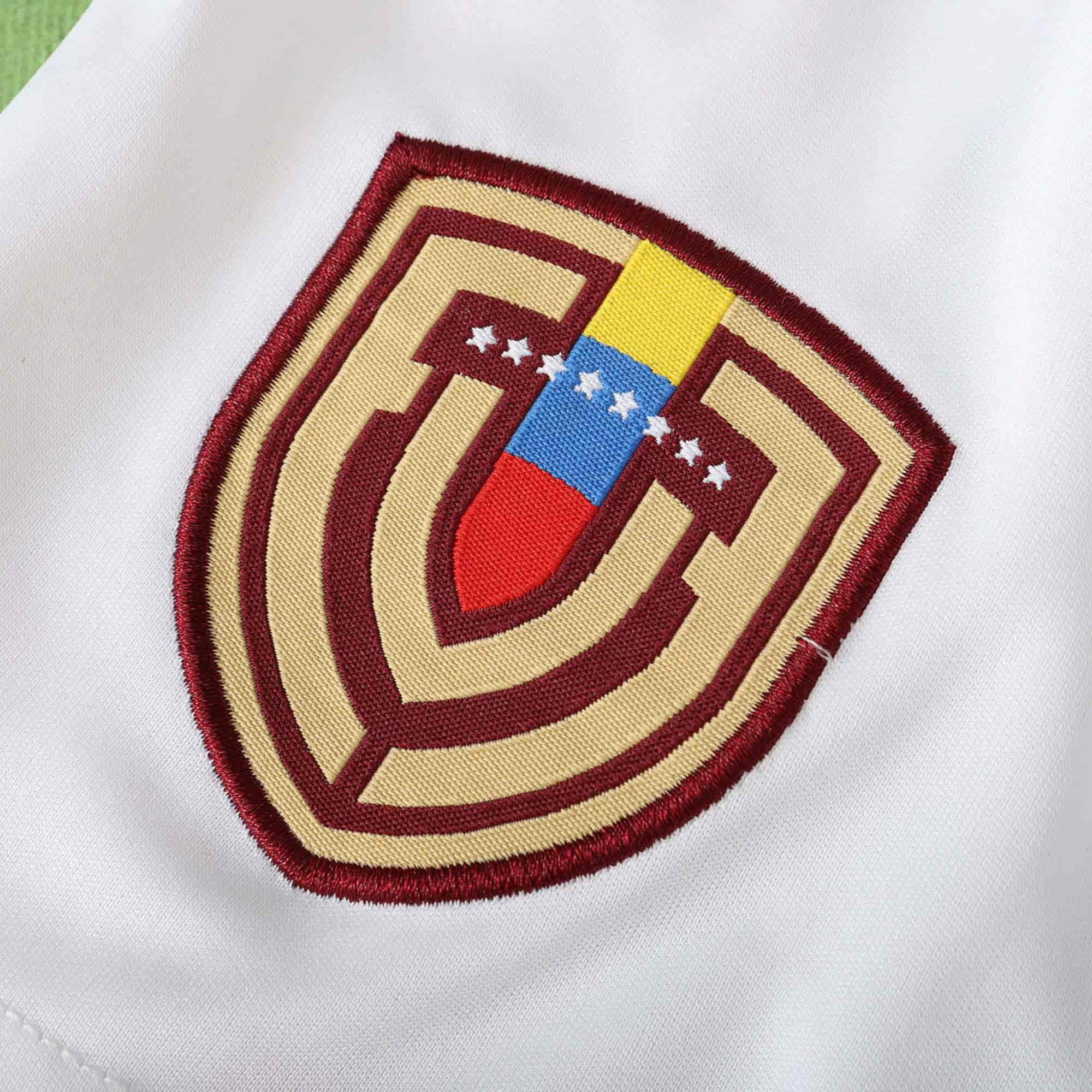 Venezuela 24-25 Away Kids