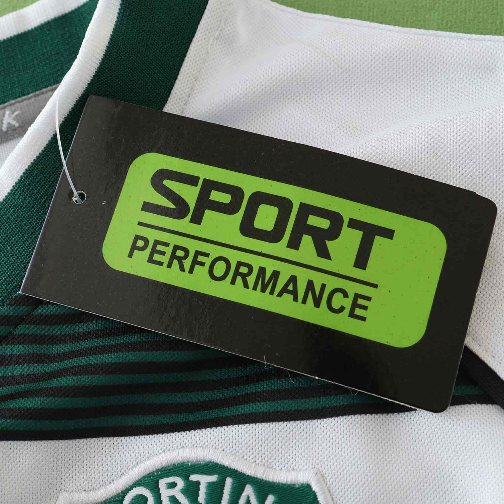 Sporting CP 01-02 Home Long Sleeved Retro