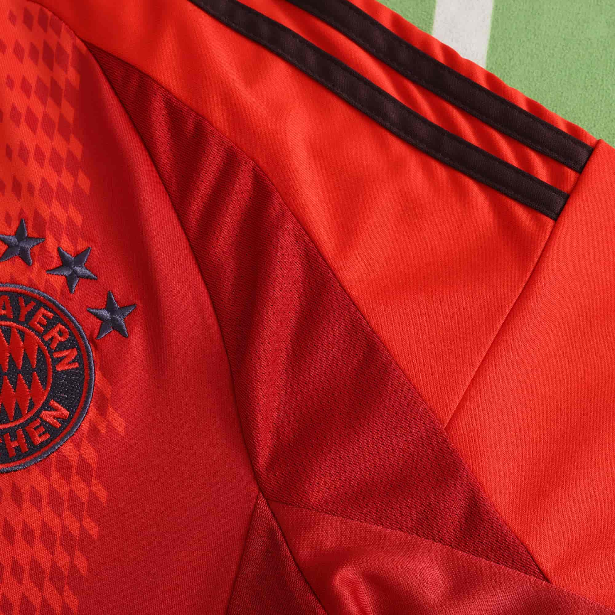 Bayern Munich 24-25 Home