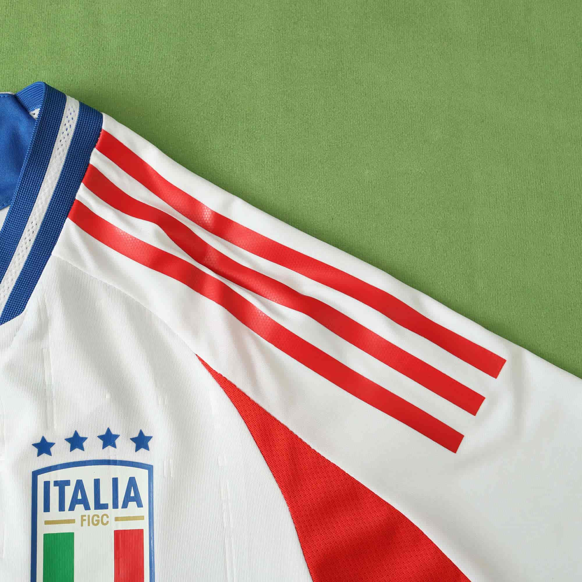 Italy 24-25 Away