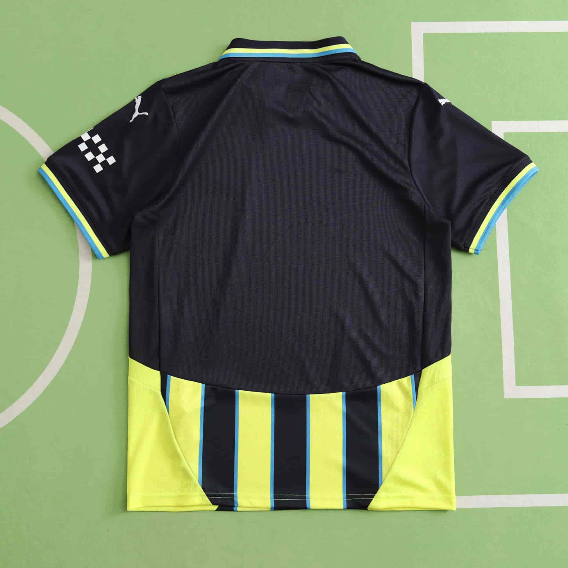 Manchester City 24-25 Away