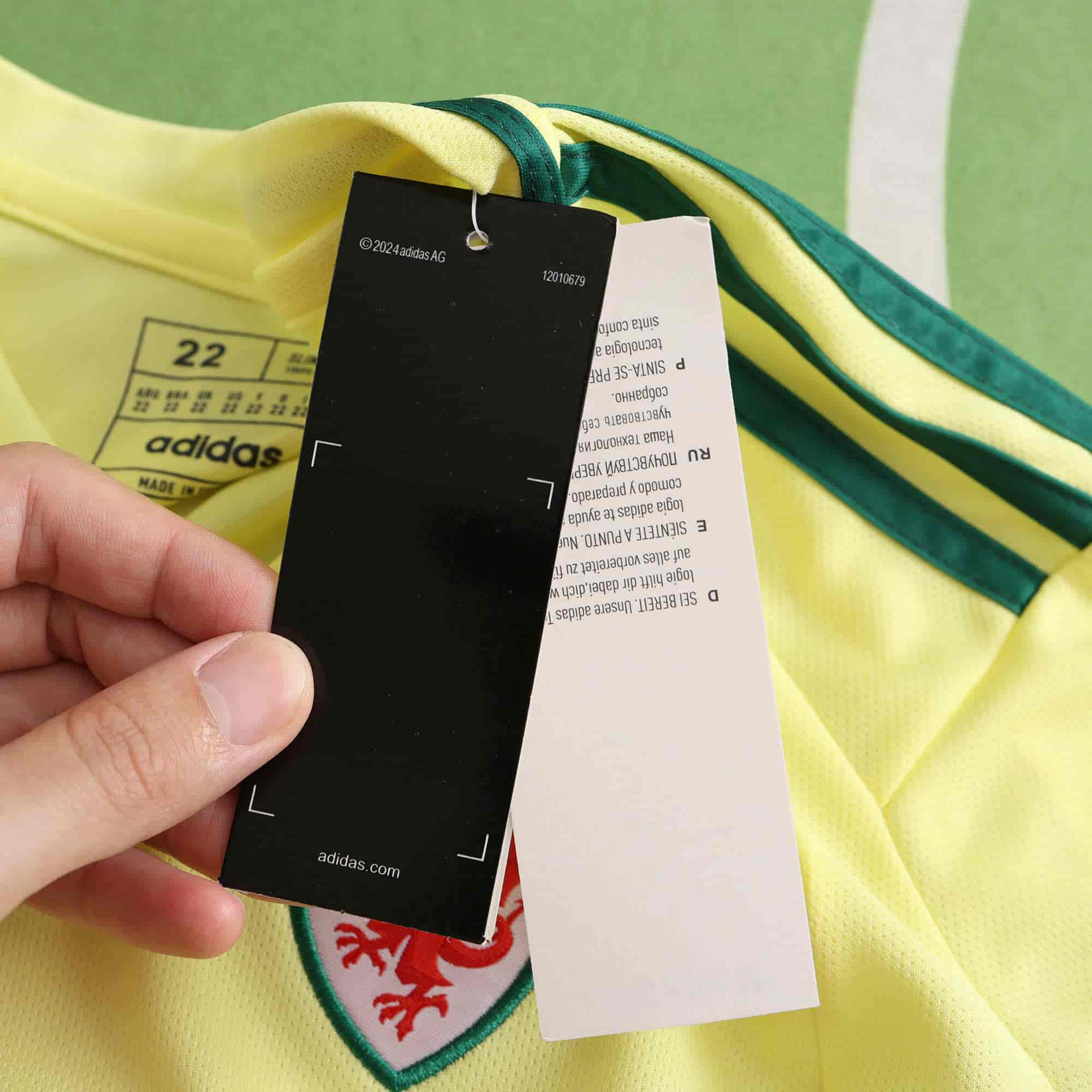 Wales 24-25 Away Kids