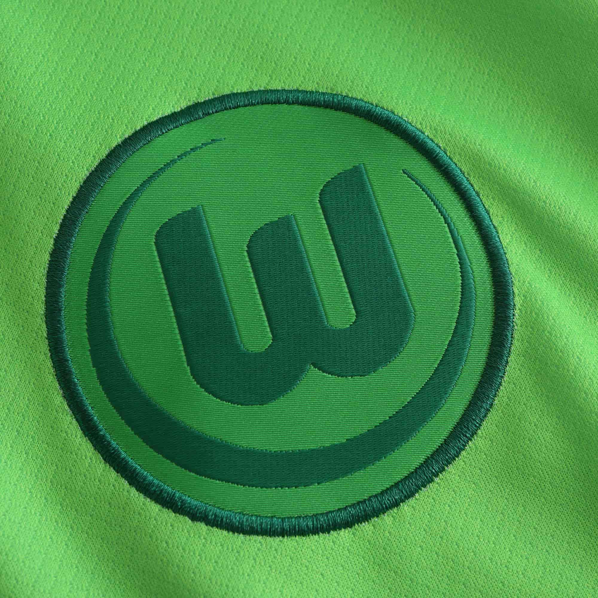 Wolfsburg 24-25 Home