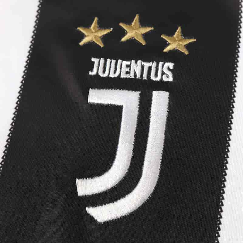 Juventus 18-19 Home Retro