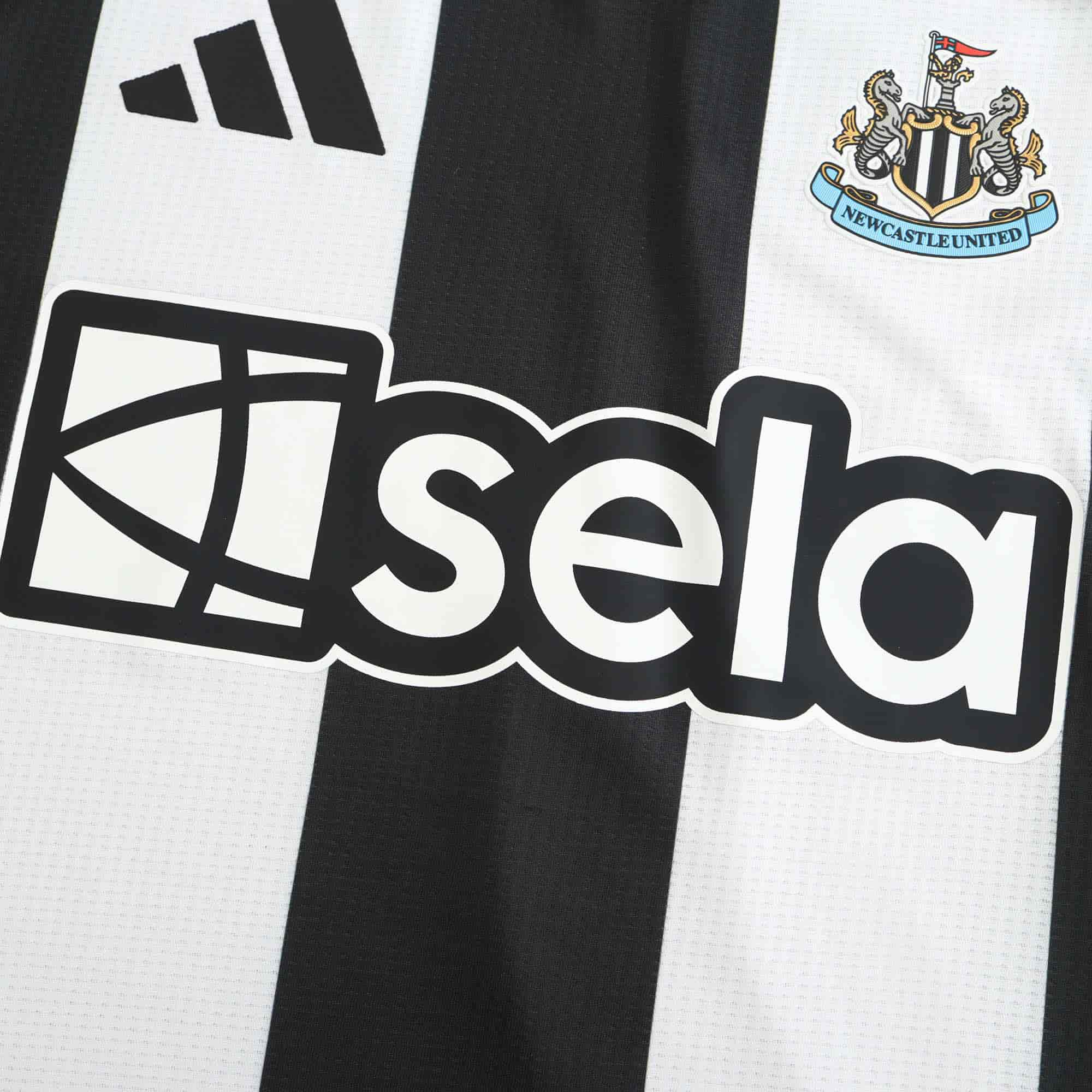 Newcastle United 24-25 Home